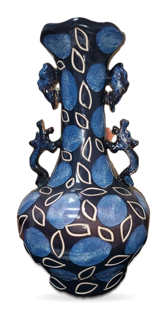 A Large Gilt-Decorated ‘Snowflake’ Blue-Ground Vase with Applied Chilong