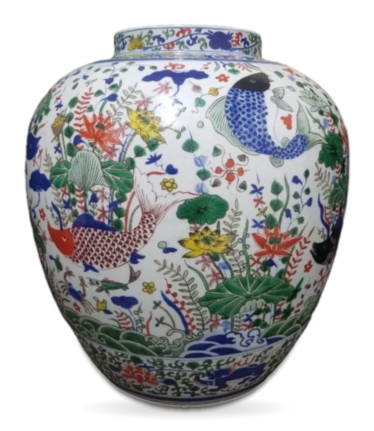 A Wucai ‘Fish and Water-Weed’ Jar